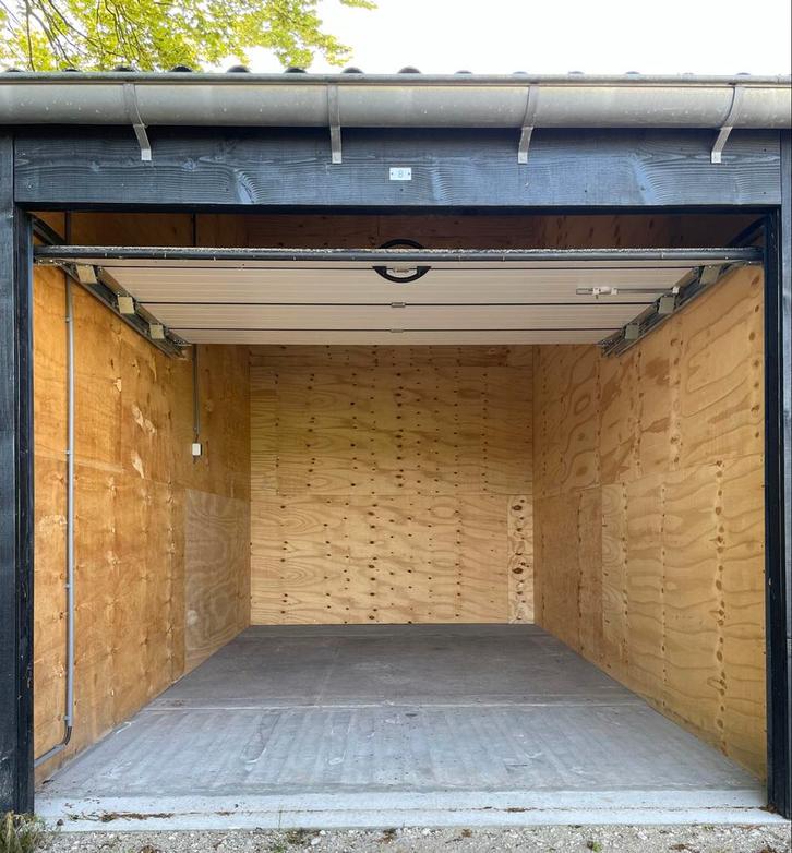 Opslag / garagebox in Uddel, Auto diversen, Autostallingen en Garages