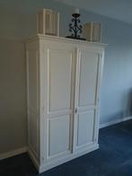 Witte kast  gekocht bij de Troubadour Amstelveen, Ophalen, Gebruikt, 200 cm of meer, Minder dan 150 cm