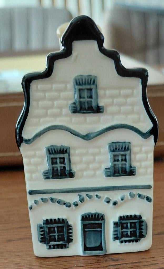 KLM Huisje nr 1, Verzamelen, KLM Huisjes, Ophalen of Verzenden, Zo goed als nieuw