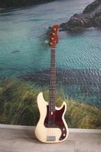 Sire P5 4 snarige rechthandige basgitaar bas bass, Muziek en Instrumenten, Snaarinstrumenten | Gitaren | Bas, Ophalen, Nieuw, Elektrisch