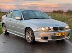 BMW e46 325i Coupe handgesch./shadowline/M-pakket/kanteldak, Auto's, 1385 kg, Achterwielaandrijving, 74 €/maand, Handgeschakeld
