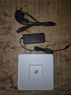Ubiquiti Unifi Security Gateway - USG, Computers en Software, Ophalen, Zo goed als nieuw, Router, Ubiquiti UniFi