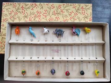 Set van 12 antieke glazen cocktail prikkers art deco beschikbaar voor biedingen