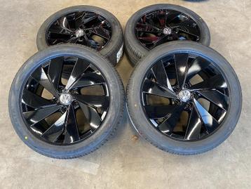 17 inch originele Belmont velgen + zomerbanden VW Golf