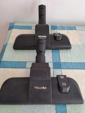 2 Miele stofzuigmondjes  beschikbaar voor biedingen