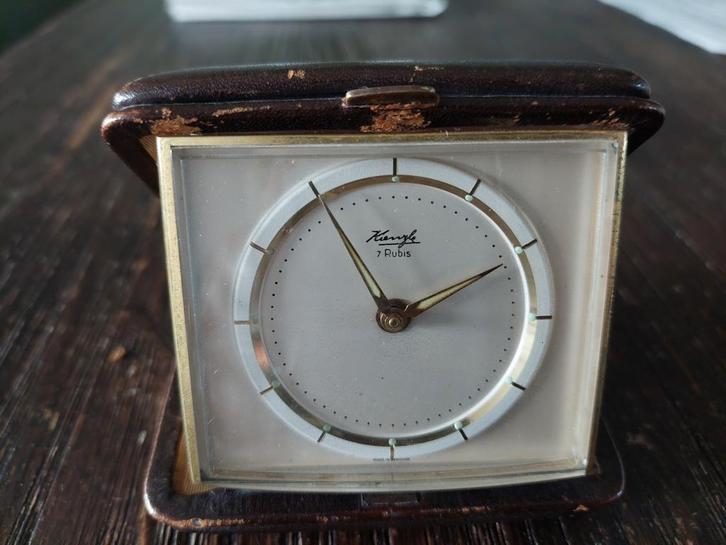 Vintage Kienzle Reiswekker - 7 Rubis., Antiek en Kunst, Antiek | Klokken, Ophalen of Verzenden