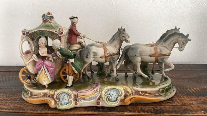 Vintage Duits Graefenthal gemarkeerd porseleinen koetsbeeld, Antiek en Kunst, Antiek | Porselein, Ophalen