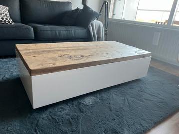 Salontafel wit/eiken beschikbaar voor biedingen