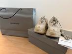 Balenciaga Triple S, Kleding | Dames, Schoenen, Ophalen, Gedragen, Beige, Sneakers of Gympen