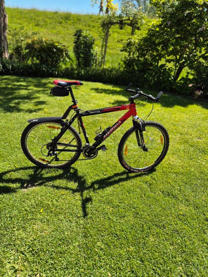 Merida mountainbike. Shimano. 10 bladen achter, 3 voor., Fietsen en Brommers, Fietsen | Heren | Sportfietsen en Toerfietsen, Gebruikt