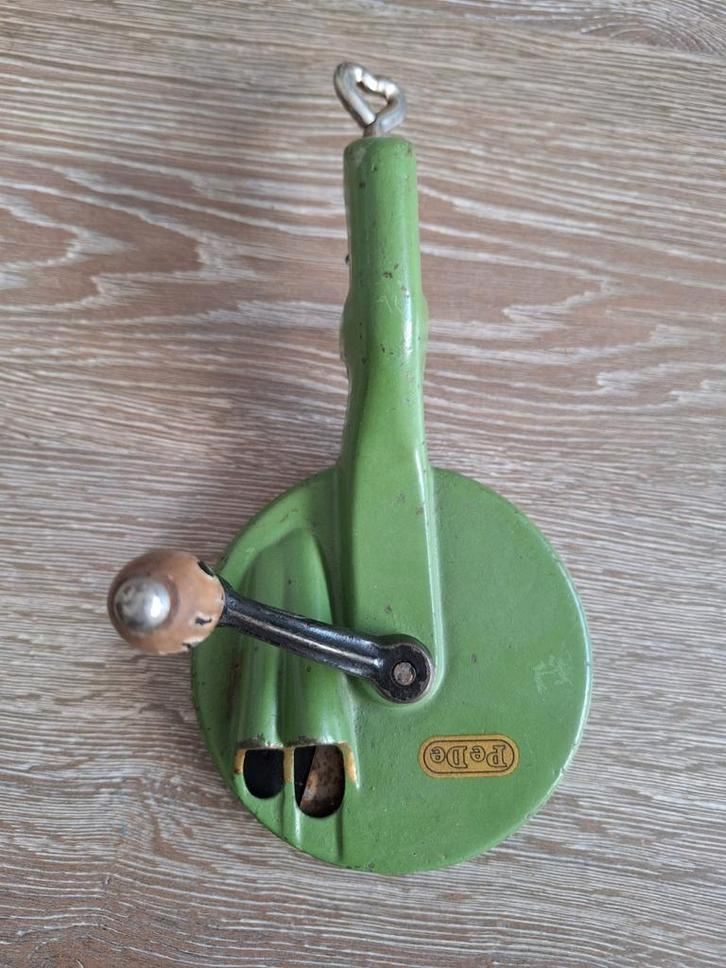 Vintage Snijbonenmolen - Peda, Antiek en Kunst, Antiek | Keukenbenodigdheden, Ophalen of Verzenden
