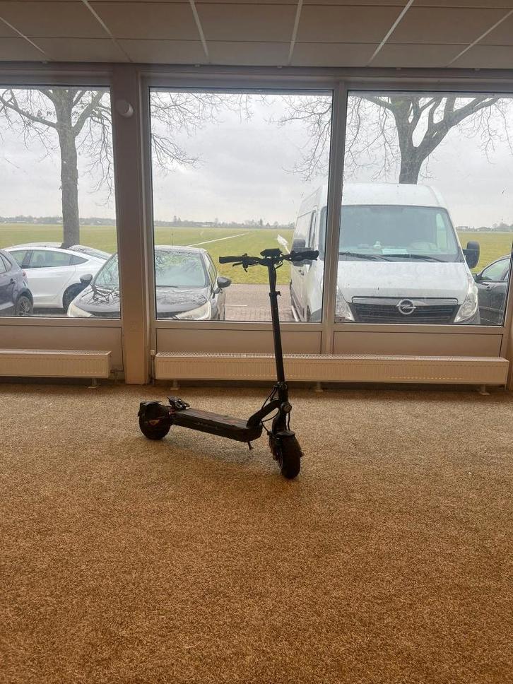 kukirin step, Fietsen en Brommers, Steps, Gebruikt, Elektrische step (E-scooter), Ophalen