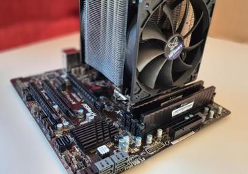 ASRock Z77 moederbord + Intel Core i5 + 8GB + 2x koeling beschikbaar voor biedingen