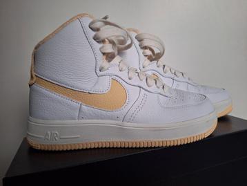 Supermooie Nike Air Force 1. Maat 37,5