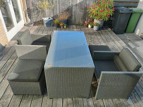 5 delige tuinset, compact en luxe, Tuin en Terras, Tuinsets en Loungesets, Gebruikt, Tuinset, Kunststof, 4 zitplaatsen, Eettafel