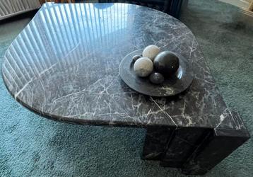 Salontafel Zwart marmer 150 x 100 x 40 heel mooi als nieuw beschikbaar voor biedingen