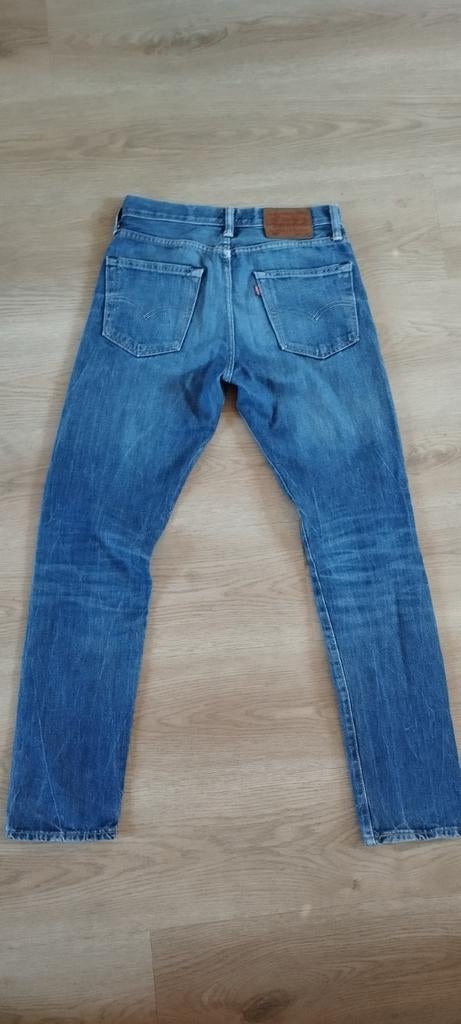 Levi's broek, Ophalen of Verzenden, Zo goed als nieuw, Blauw, W32 (confectie 46) of kleiner