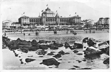 (301-085-049) Scheveningen Strandgezicht met Hotel Kurhaus beschikbaar voor biedingen