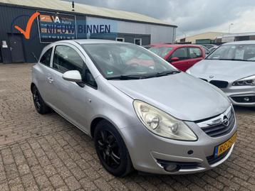 Opel Corsa 1.2-16V Cosmo beschikbaar voor biedingen