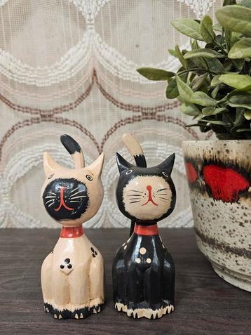 Vintage houten katten set van 2 beschikbaar voor biedingen