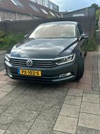 Volkswagen Passat 1.4 TSI 125pk BMT 7-DSG 2017 Grijs, Auto's, 125 pk, 4 cilinders, Alcantara, Origineel Nederlands