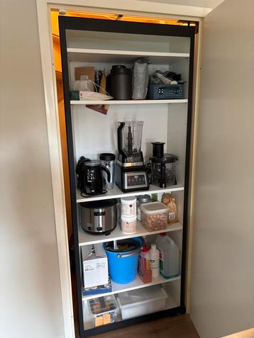 Kast voor trapkast- 192,5x76x31 cm beschikbaar voor biedingen