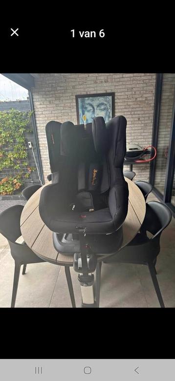 Mooie autostoel met isofix   beschikbaar voor biedingen