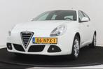 Alfa Romeo Giulietta 1.4 Turbo Multi AIR 2010 Wit, Auto's, Voorwielaandrijving, 65 €/maand, 4 cilinders, Wit