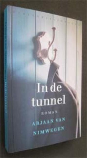 Arjaan van Nimwegen : In de tunnel beschikbaar voor biedingen