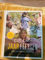 Het hele jaar feesten - Lisa Wade & Daan Rot, Ophalen of Verzenden, Zo goed als nieuw, Overige onderwerpen, Geschikt voor kinderen