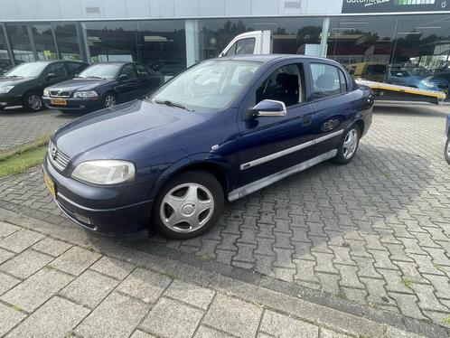 Opel Astra 1.6 GL Goedkoop, Ruime APK degelijke auto Luxe ui, Auto's, Oldtimers, Bedrijf, Te koop, Airbags, Alarm, Centrale vergrendeling