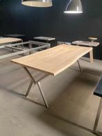 Eiken Tafel - RVS onderstel - 220*105*82, 100 tot 150 cm, 200 cm of meer, Ophalen of Verzenden, Zo goed als nieuw