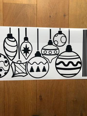 Herbruikbare raamsticker kerstballen beschikbaar voor biedingen