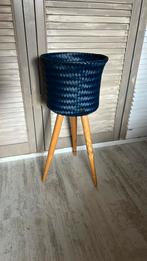 HandedBy Dutch Design, Kunststof, Rond, Binnen, Zo goed als nieuw