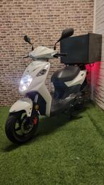 Zeer nette Sym X Pro bezorgscooter 2021! inclusief box, Fietsen en Brommers, Scooters | SYM, Gebruikt, Overige modellen, Ophalen of Verzenden