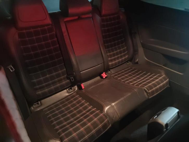 Volkswagen Golf 2.0 GTI 169KW AUT 2007 Grijs, Auto's, Volkswagen, Particulier, Golf, Benzine, E, Hatchback, Automaat, Geïmporteerd