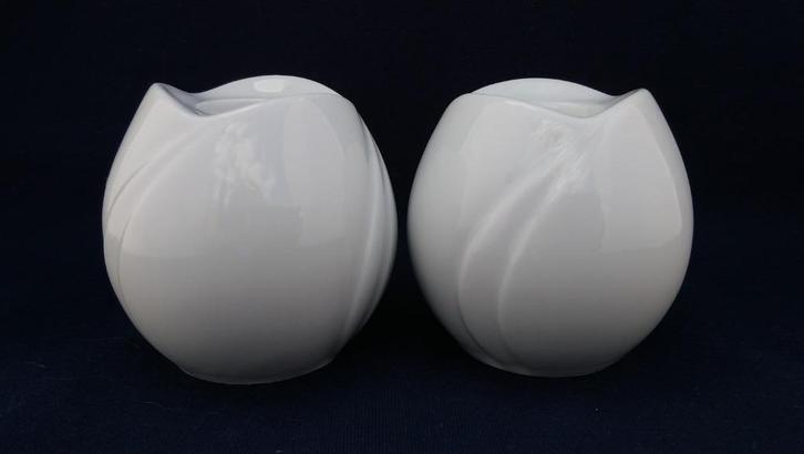 Arzberg - wit porseleinen tulp kandelaars, Huis en Inrichting, Woonaccessoires | Kandelaars en Kaarsen, Zo goed als nieuw, Kandelaar