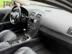 Toyota Avensis Wagon 2.0 VVTi Exec. Bns pano camera leder, Voorwielaandrijving, Zwart, 4 cilinders, Handgeschakeld