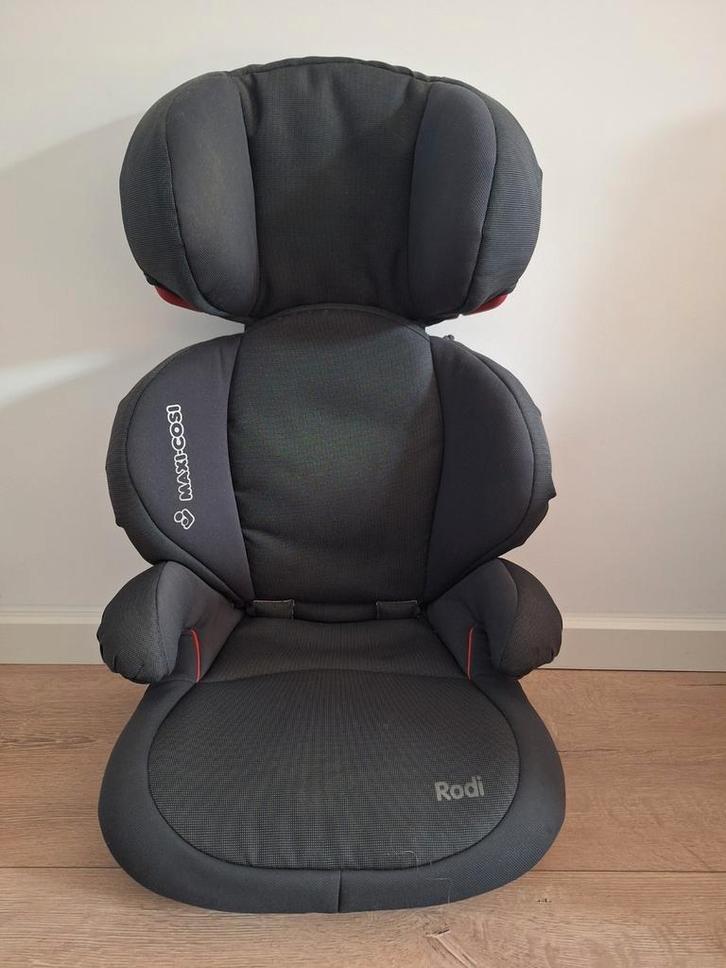 Maxi-Cosi Rodi
autostoel, zwart, 3-12jaar., Kinderen en Baby's, Autostoeltjes, Zo goed als nieuw, Maxi-Cosi, 15 t/m 36 kg, Autogordel
