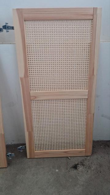 2x IKEA IVAR kastdeur met rotan - zo goed als nieuw - afbeelding 2