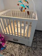 Witte box met lade incl playmobiel, matras en boxkleec, Ophalen, Zo goed als nieuw, Boxkleed