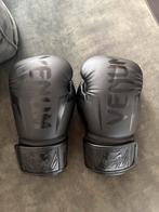 Venom kickboks set black, Ophalen of Verzenden, Zo goed als nieuw, Bokshandschoenen
