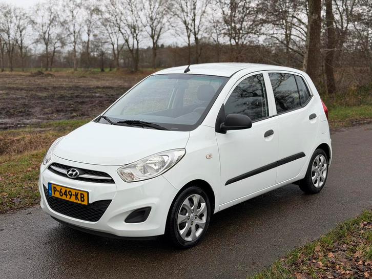 Hyundai i10 1.1 I 5DR 2011 Wit / Airco - Zeer netjes!, Auto's, Hyundai, Bedrijf, i10, ABS, Airbags, Airconditioning, Bluetooth