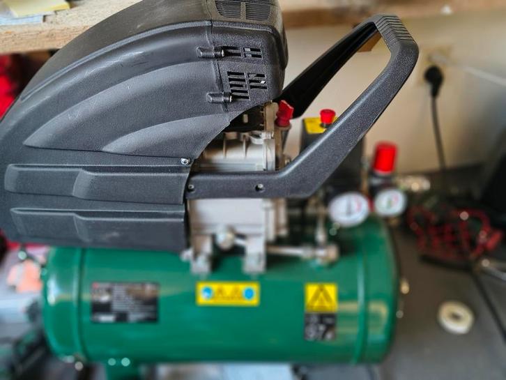 Parkside PKO 270 A1, Doe-het-zelf en Verbouw, Compressors, Zo goed als nieuw, 10 bar of meer, 100 liter of meer, Ophalen