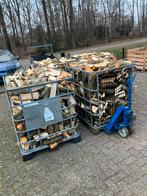 3 krat elzen brandhout vers gekloofd., 3 tot 6 m³, Ophalen, Elzenhout, Blokken