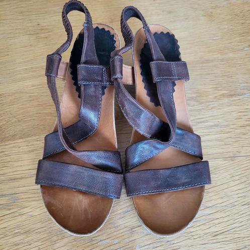 Bruin leren open pumps maat 39, Kleding | Dames, Schoenen, Zo goed als nieuw, Espadrilles of Moccasins, Bruin, Ophalen of Verzenden