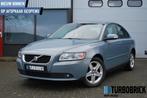 Volvo S40 2.0 Kinetic |Cruise | Climate | Trekhaak |16" lmv, Auto's, Volvo, Stof, Zwart, 4 cilinders, Blauw