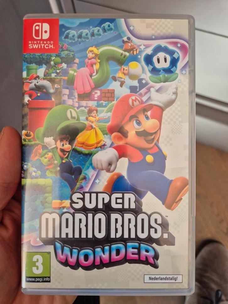 Super Mario Bros. Wonder - Nintendo Switch, Spelcomputers en Games, Games | Nintendo Switch, Zo goed als nieuw, Platform, 3 spelers of meer