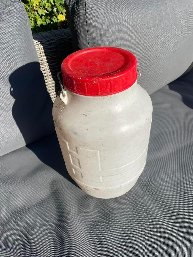 Waterdichte voerton, Dieren en Toebehoren, Ophalen of Verzenden