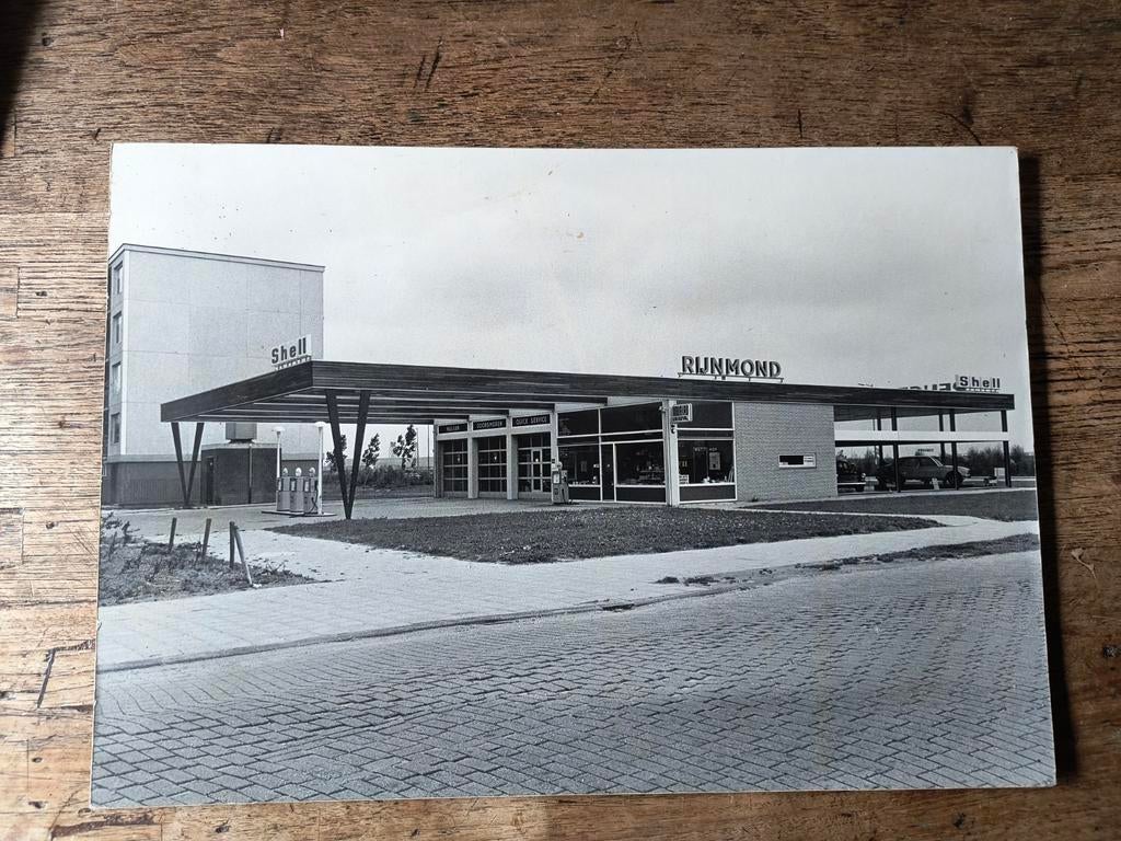 Shell Rijnmond tankstation en showroom peugeot 1952 ??, Verzamelen, Ophalen of Verzenden, Voor 1940, Gebruikt, Overige onderwerpen
